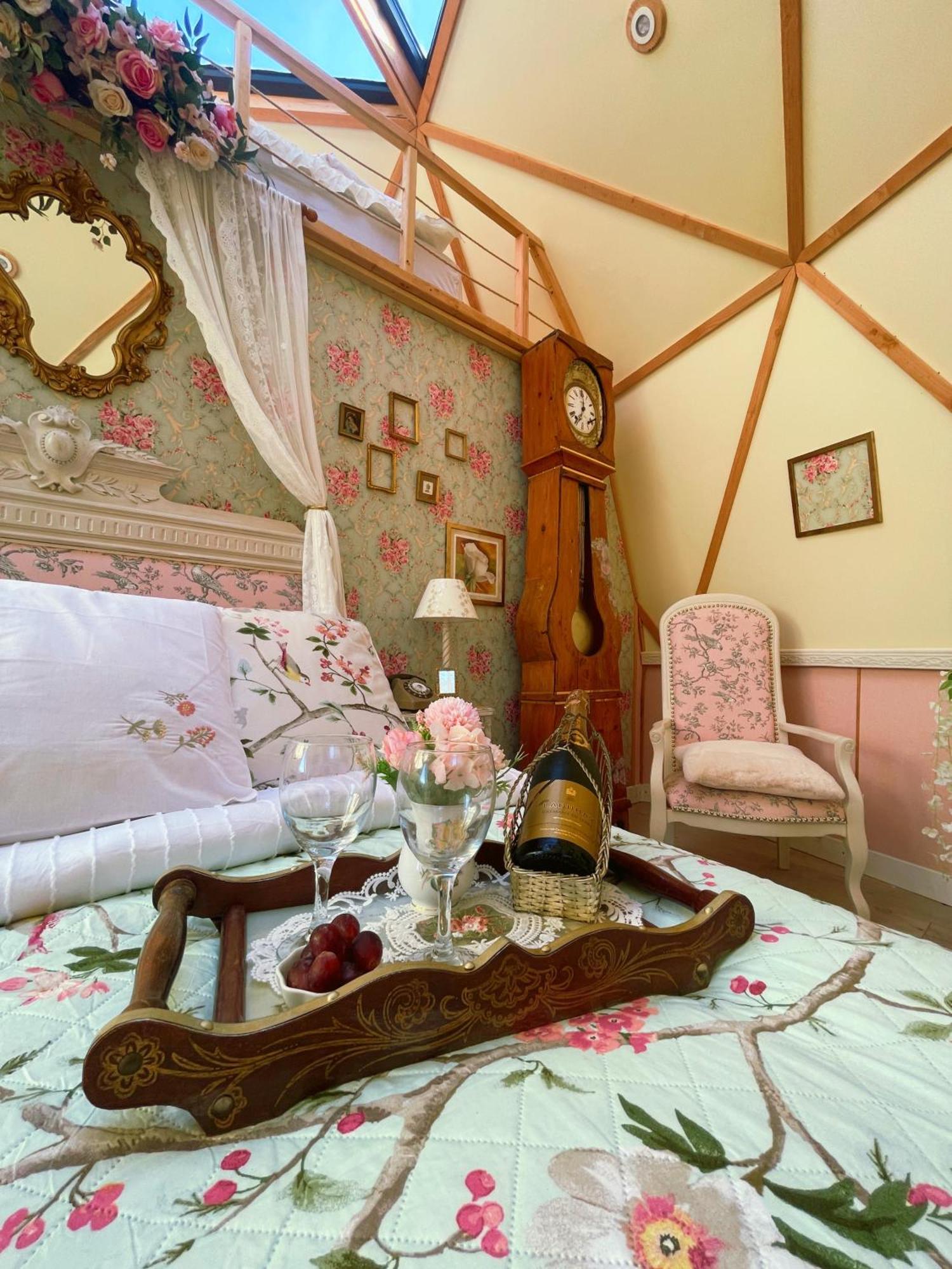 Hotel L'Etoile De Baynes Cerisy-la-Foret Zewnętrze zdjęcie